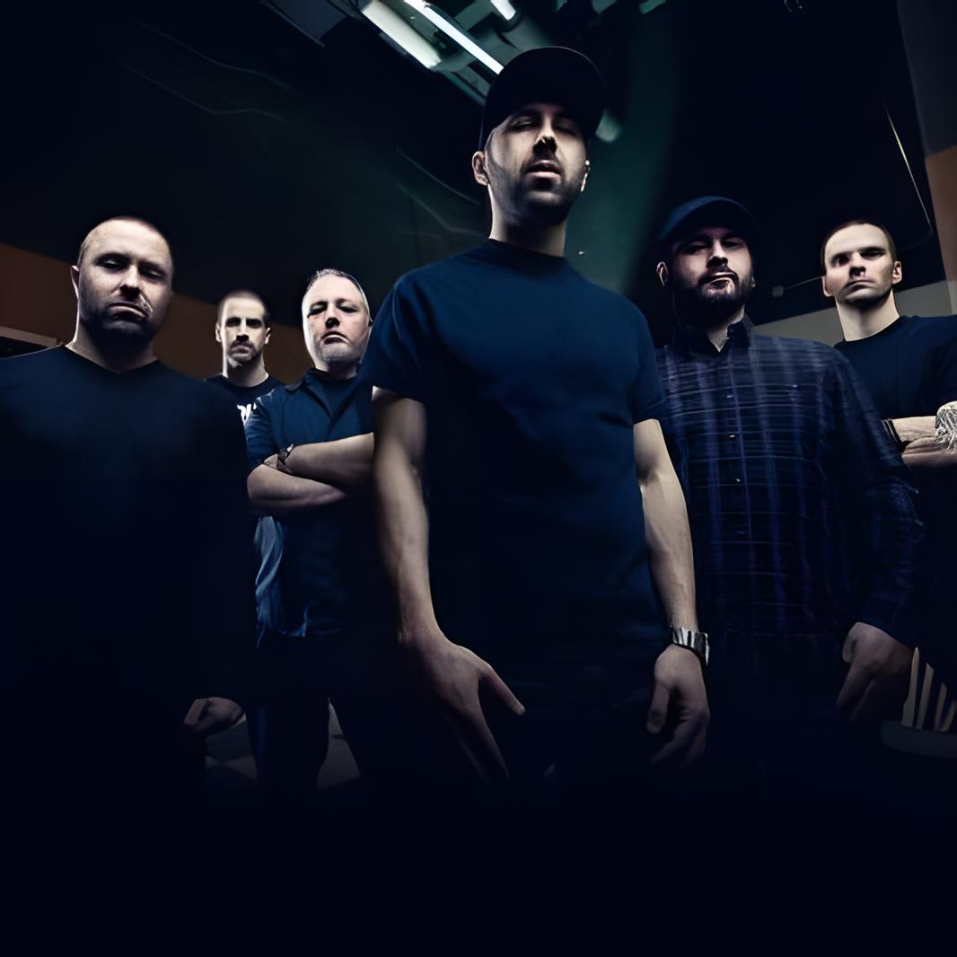Despised Icon live