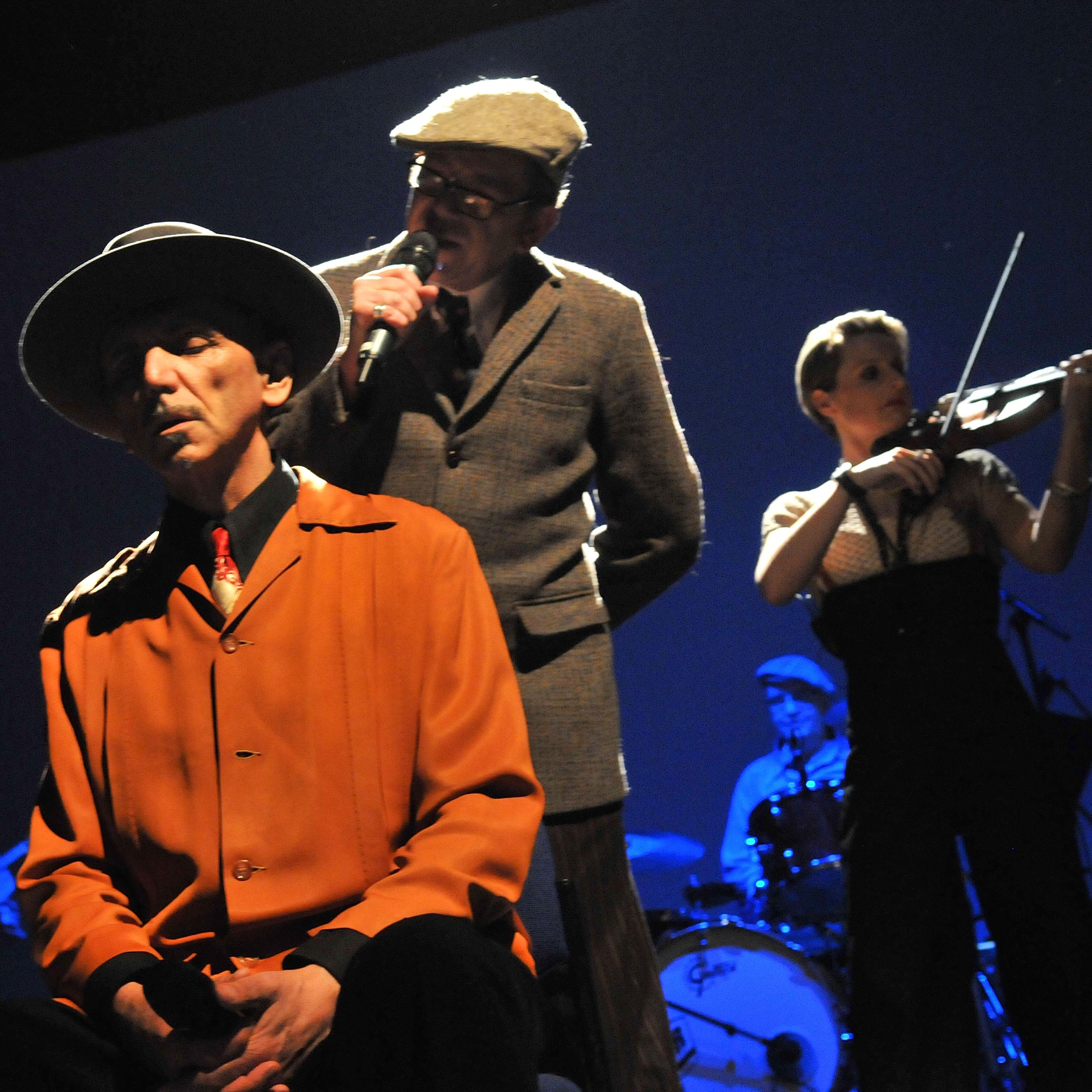 Dexys Midnight Runners live