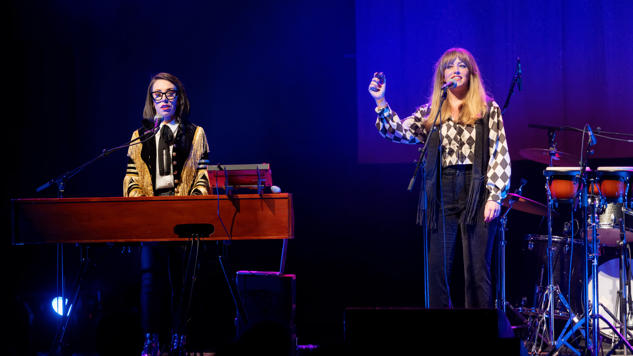 Flo and Joan live