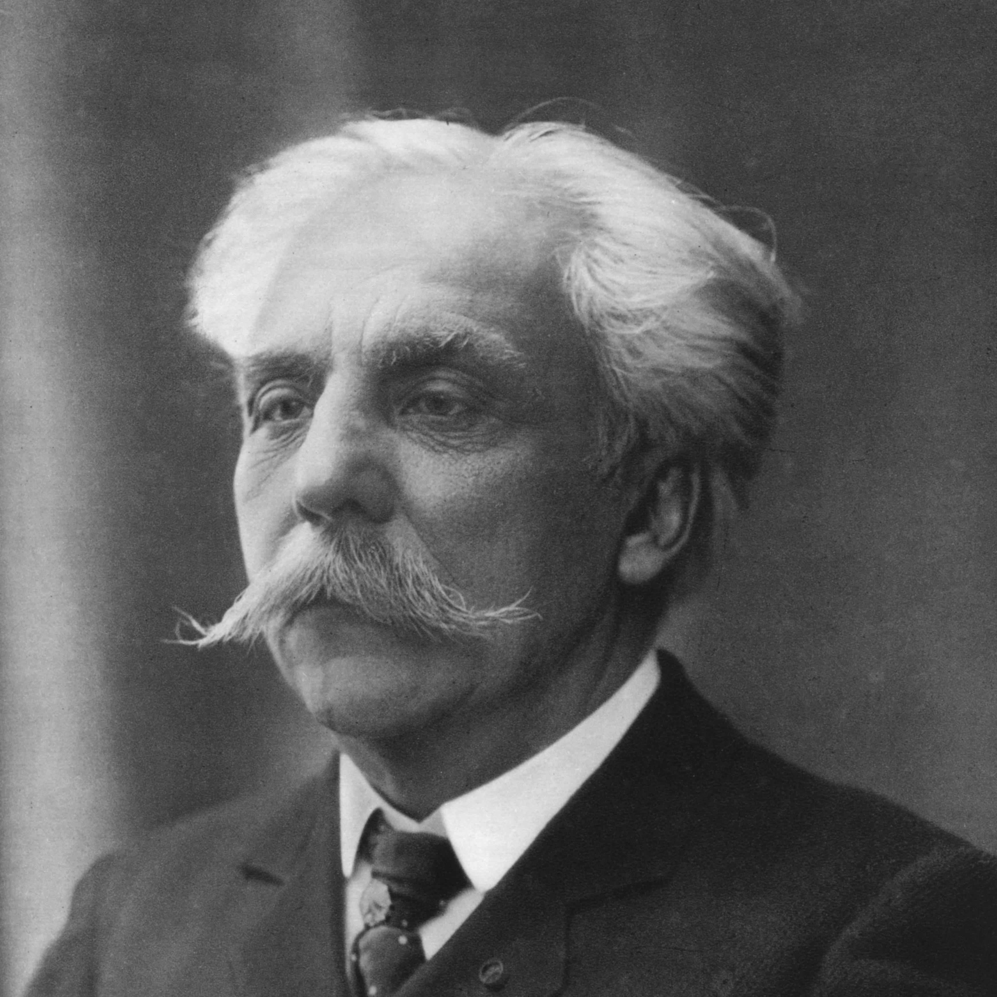 Gabriel Fauré live