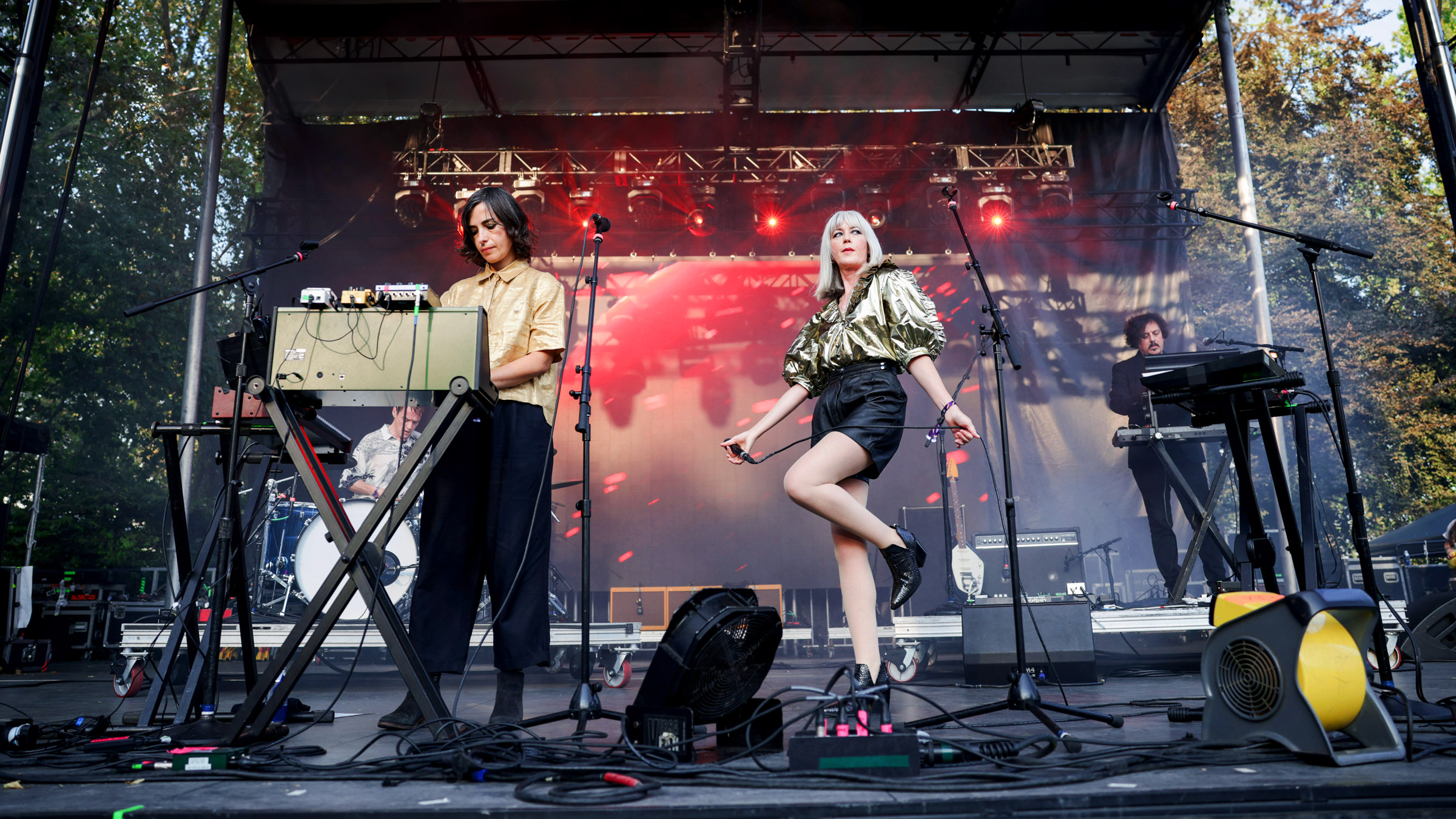 Ladytron live
