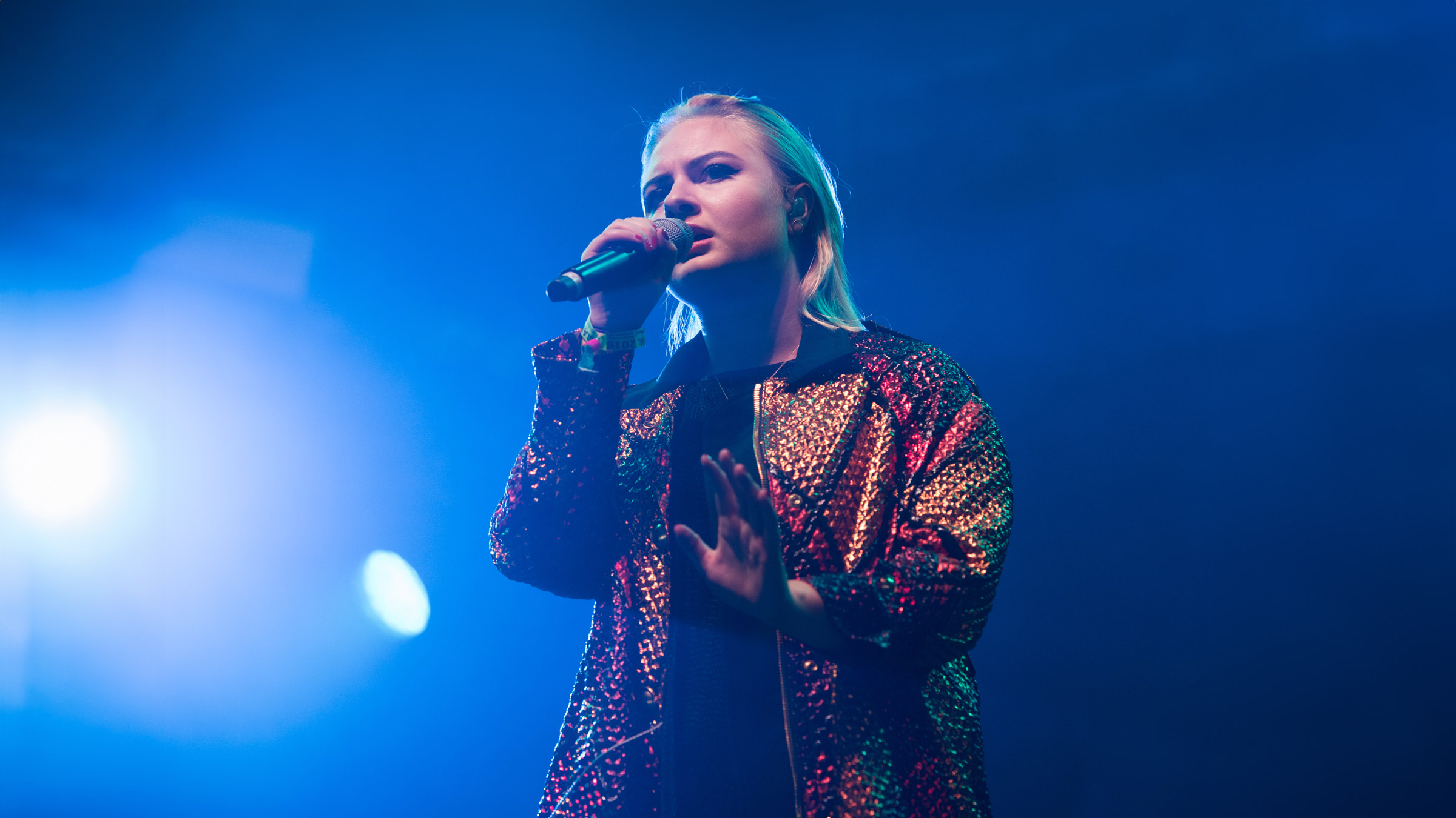 Lapsley live
