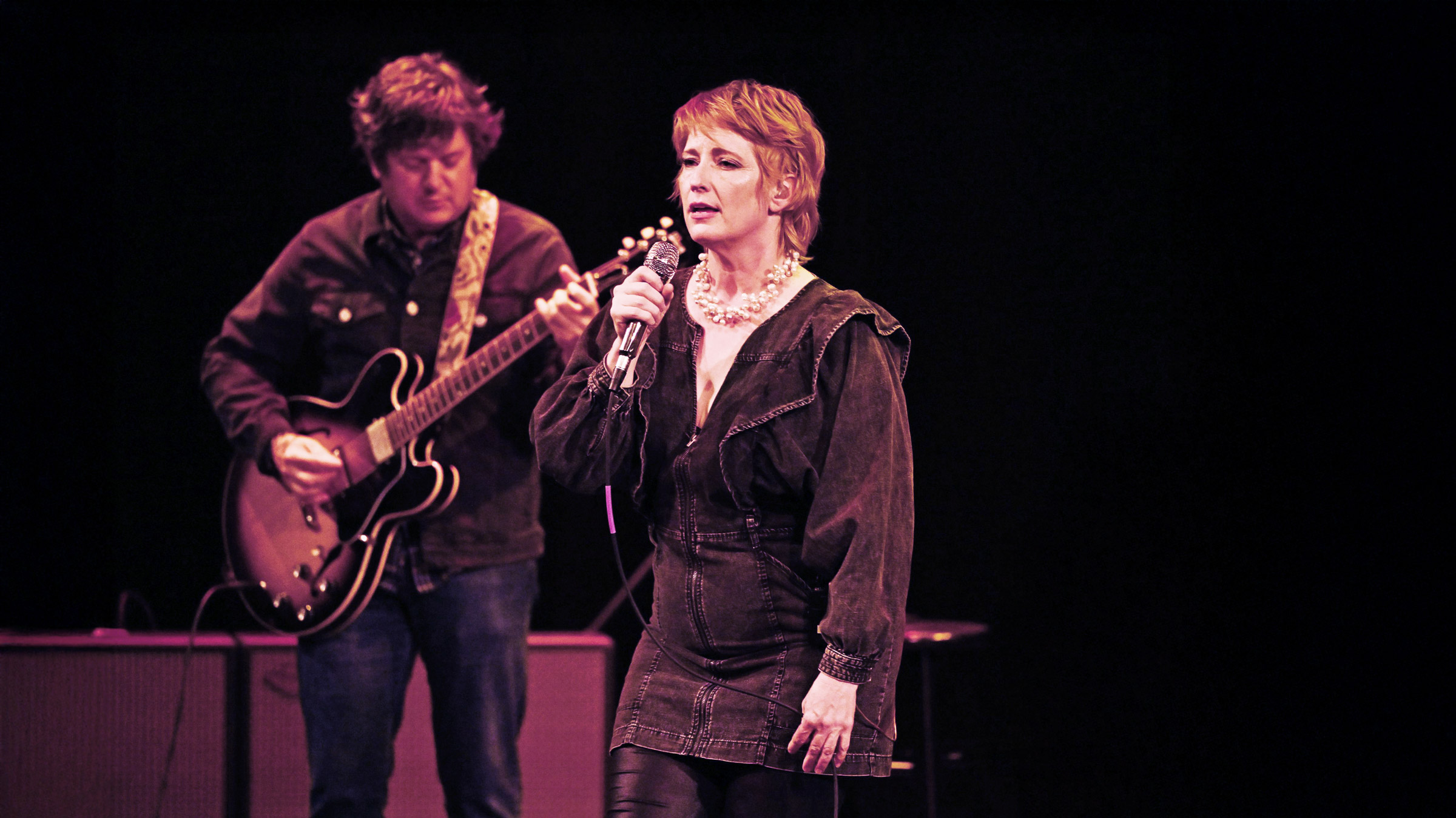 Sixpence None the Richer live