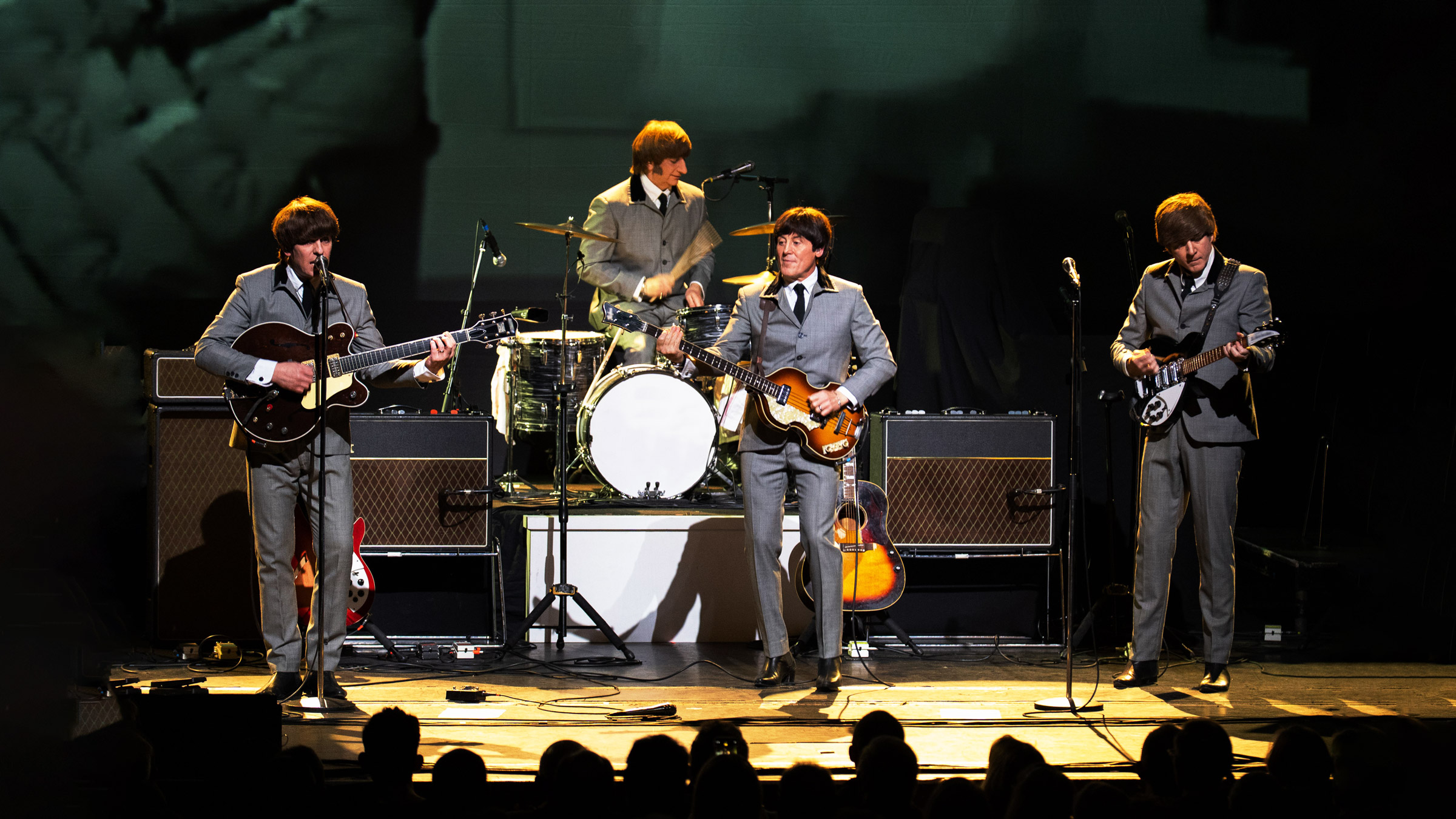 The Bootleg Beatles live