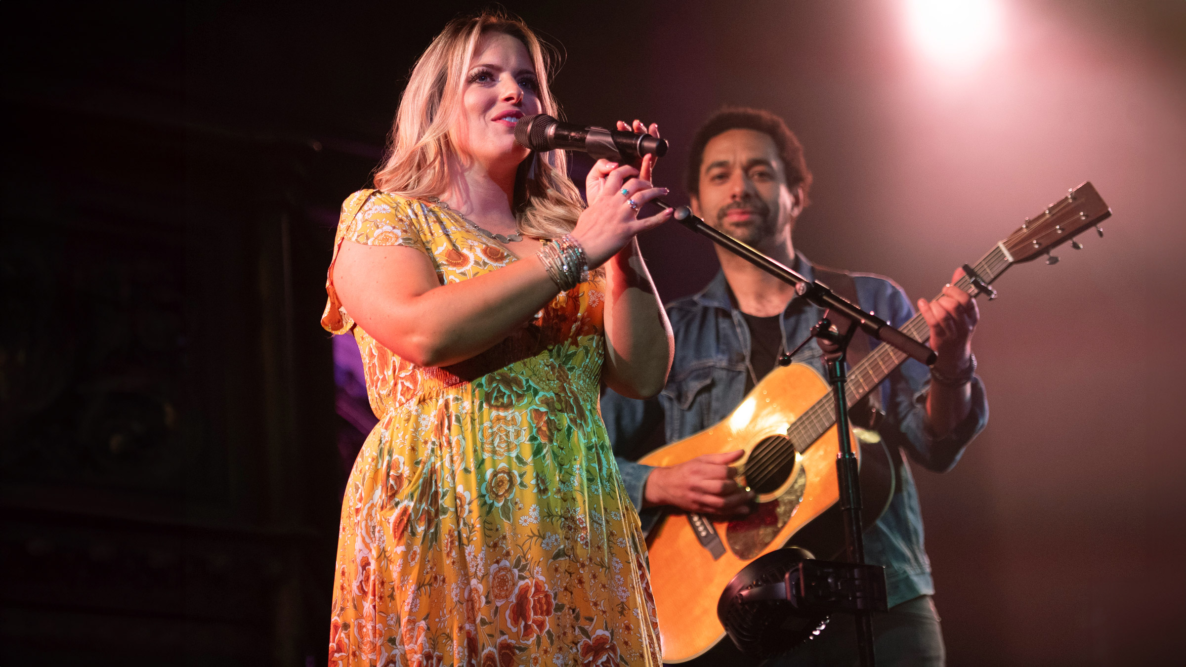 The Shires live