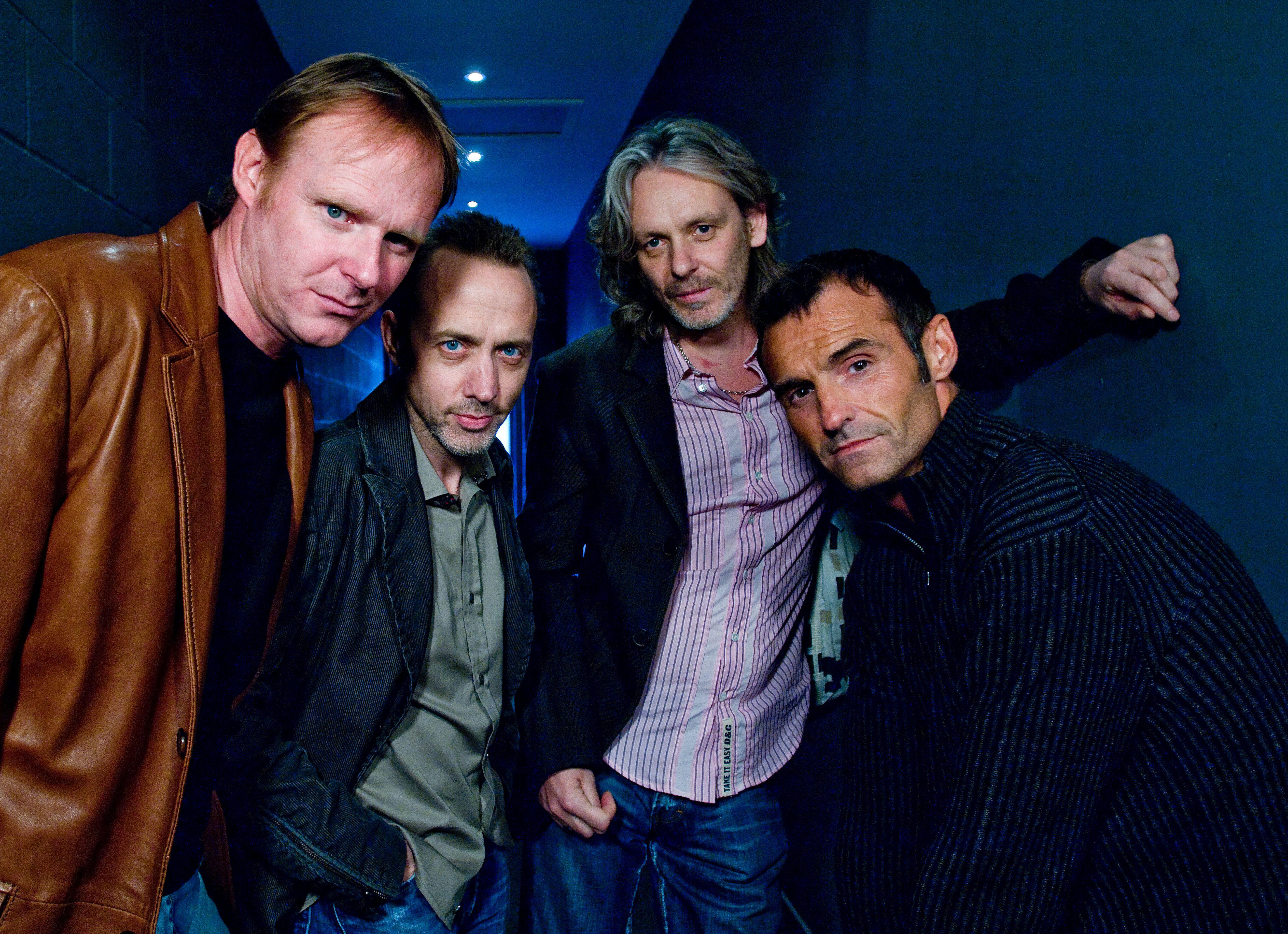 Wet Wet Wet live