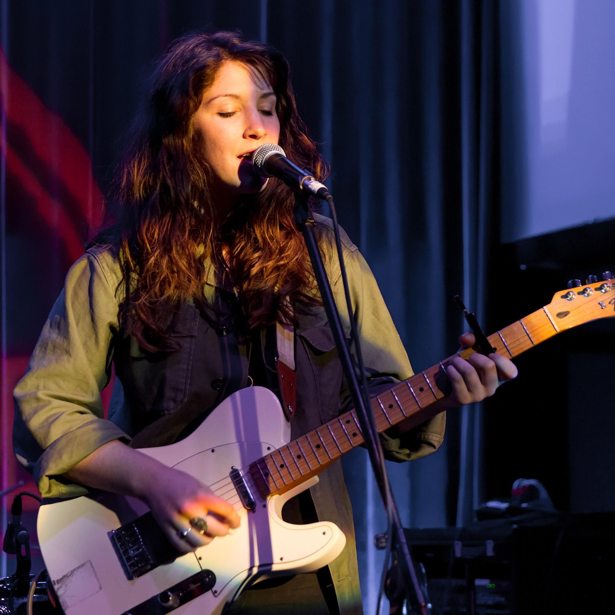 Widowspeak live