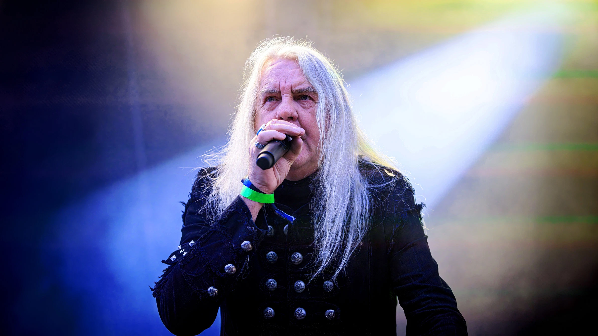 Saxon