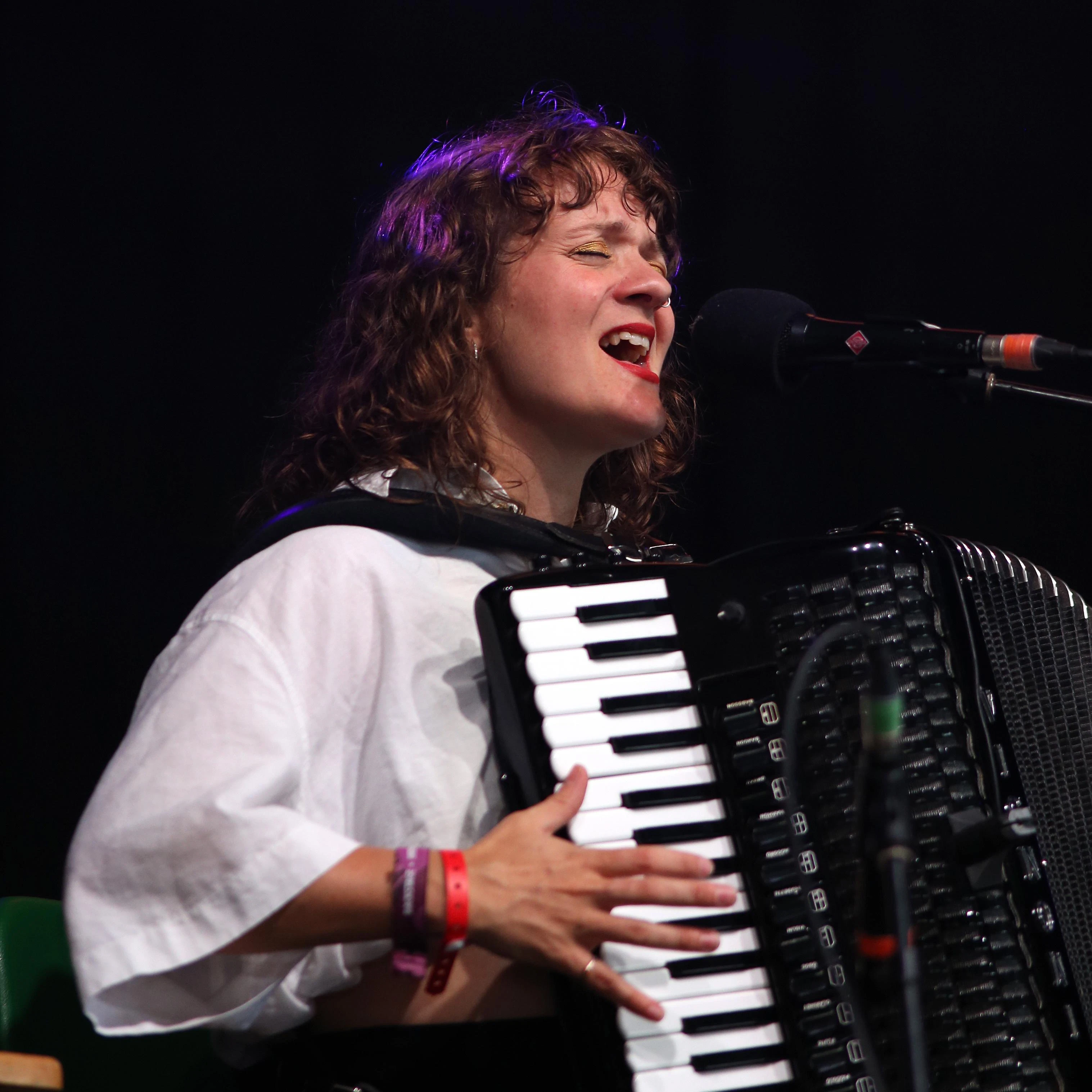 Hannah James and Toby Kuhn